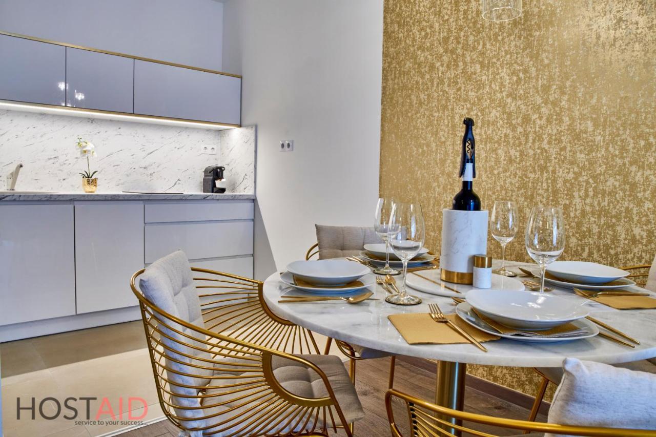 Azur Apartment - Hostaid Siofok Exterior photo
